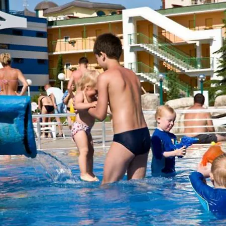 Trakia Plaza Slăntjev Brjag