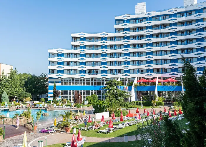 Trakia Plaza מלון דירות 4*