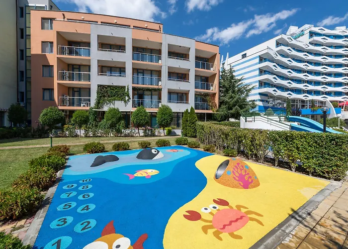 Trakia Plaza מלון דירות