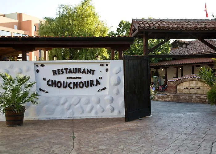 מלון דירות Trakia Plaza