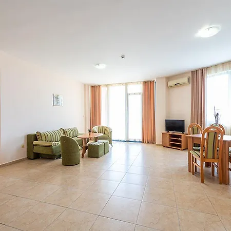 Trakia Plaza Hotel apartamentowy 4*